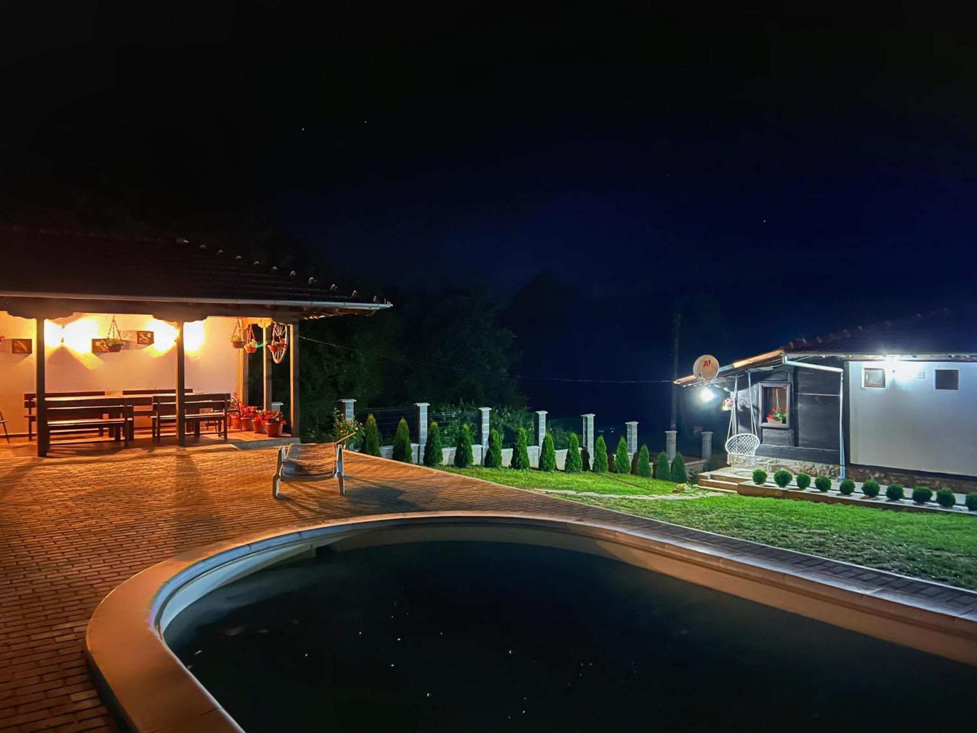 Старият Дюкянь Villa Elena Exteriör bild