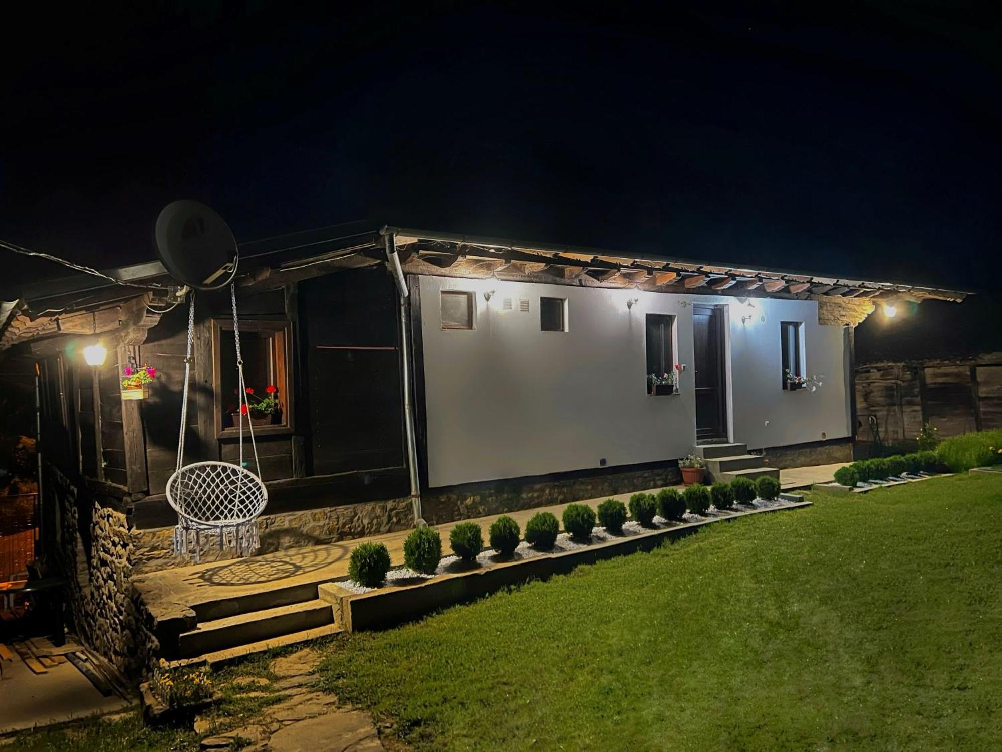 Старият Дюкянь Villa Elena Exteriör bild